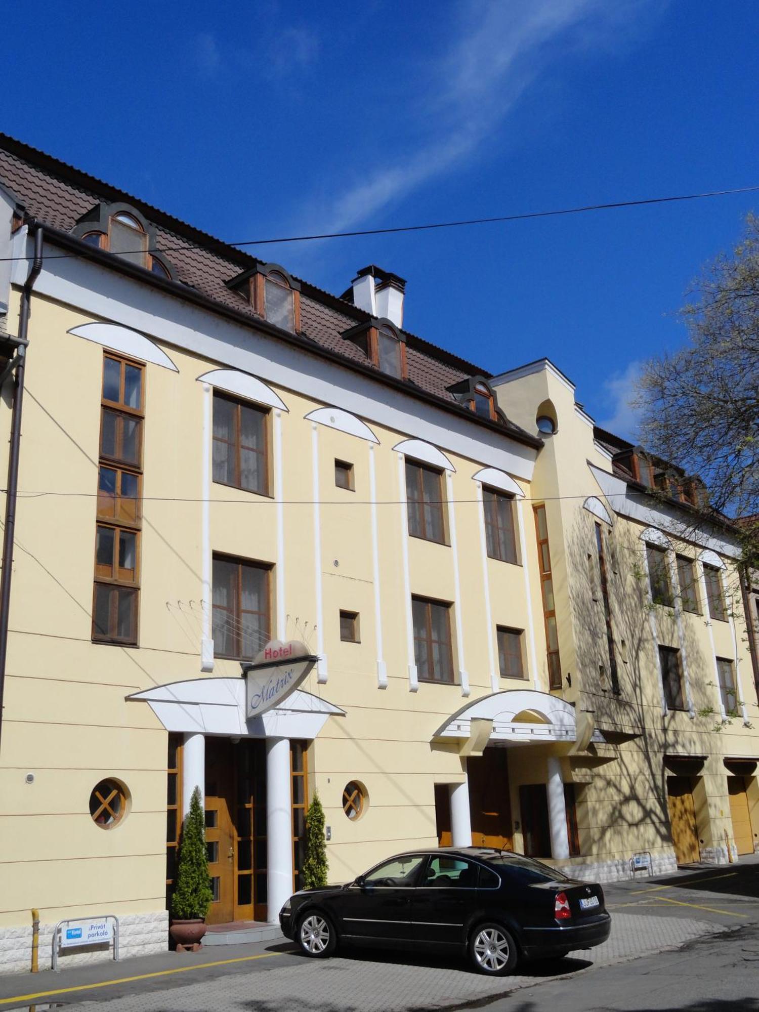 Hotel Matrix Szeged Extérieur photo