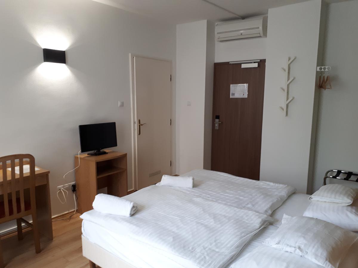 Hotel Matrix Szeged Extérieur photo