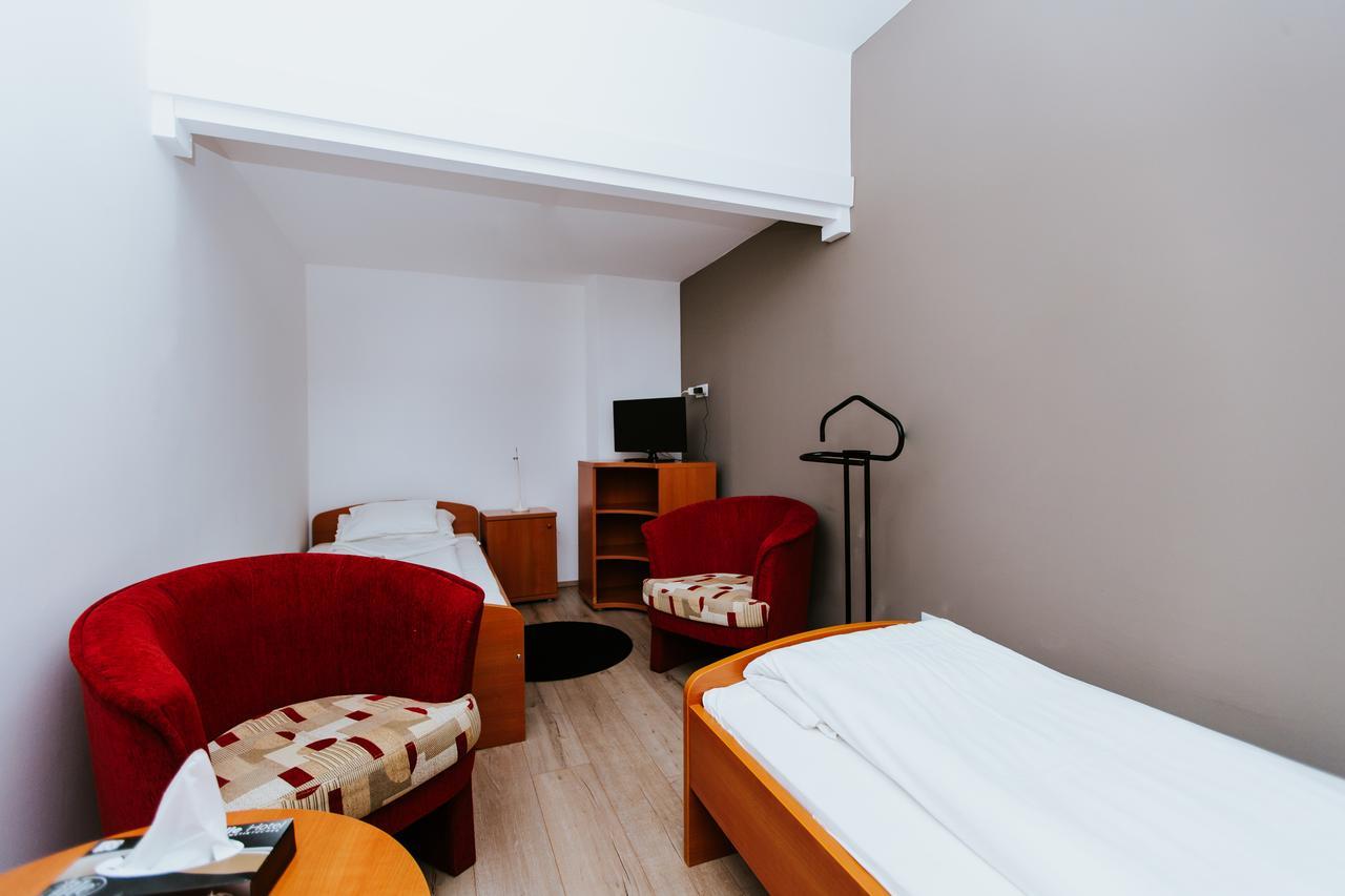 Hotel Matrix Szeged Extérieur photo